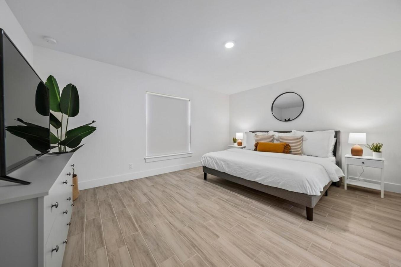 New! Few Minutes To Downtown, 10 To The Beach! West Palm Beach Exterior foto
