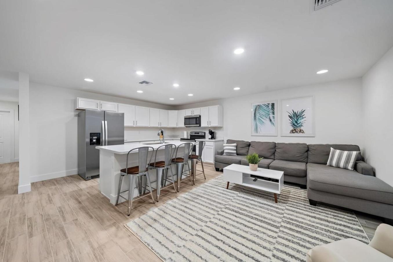 New! Few Minutes To Downtown, 10 To The Beach! West Palm Beach Exterior foto